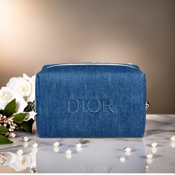 ✨ Authentic Christian Dior Denim Cosmetic Pouch - Picture 2 of 3
